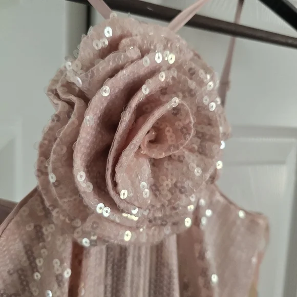 Eliza J Women's Sequined Rosette Halter Dress Size 2 Pink - Picture 4 of 9